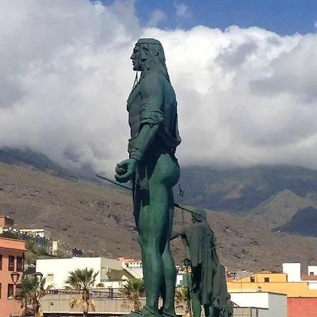 Cozy House In Candelaria, Sea View Candelaria